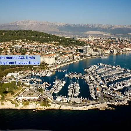 Lovely In The Perfect Location * ספליט