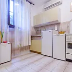 Lovely In The Perfect Location דירה